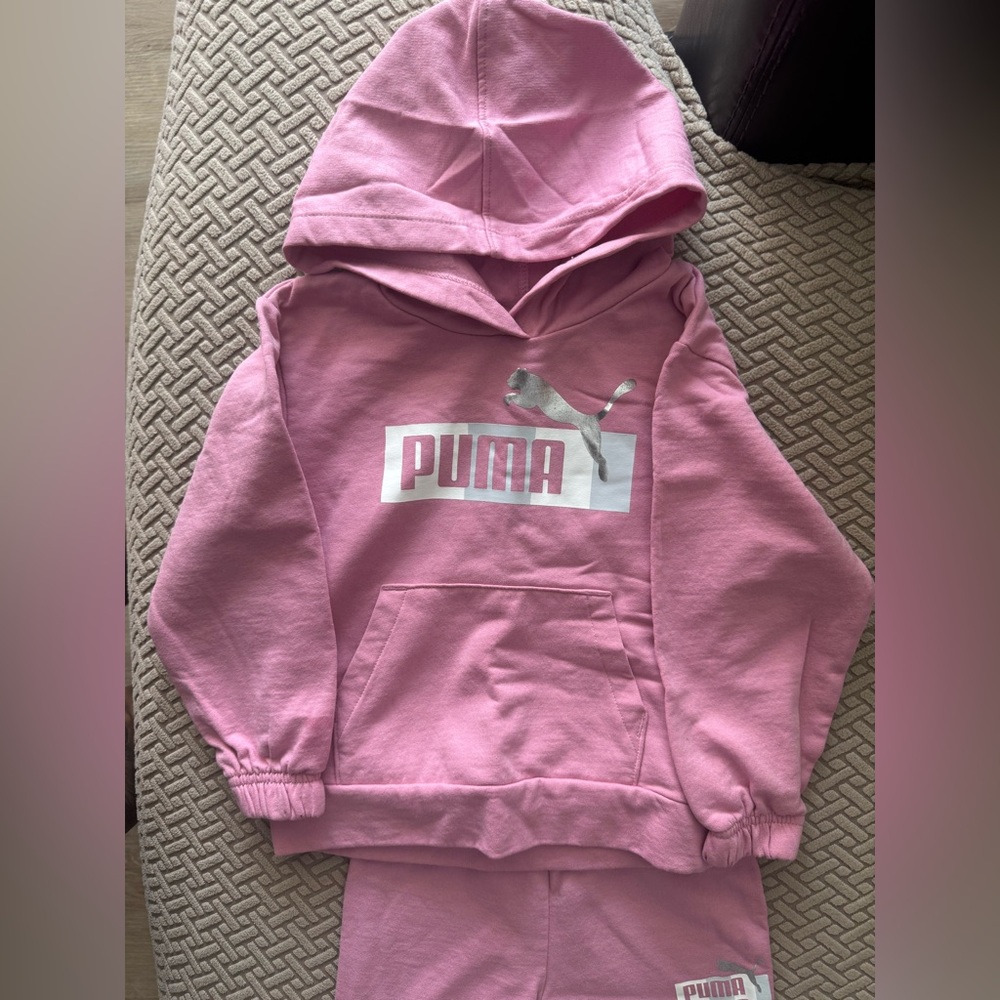Puma Pink Tracksuit with Logo
